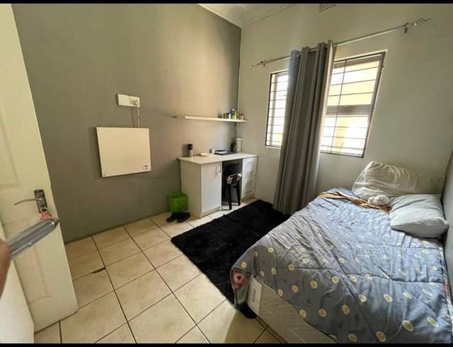 7 BEDROOM HOUSE FOR SALE IN BRIXTON